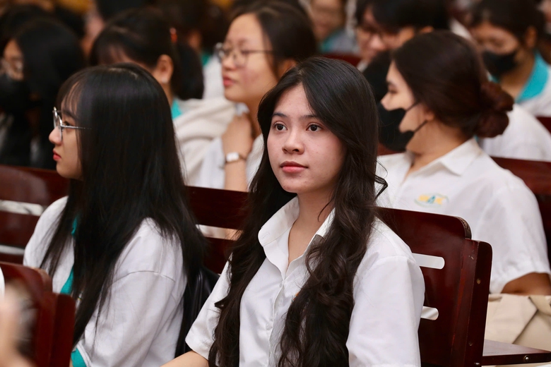 Bạo lực sau va chạm giao th&ocirc;ng: V&igrave; sao kh&oacute; n&oacute;i lời xin lỗi?- Ảnh 4.