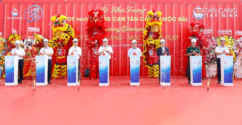 Khai trương depot tại khu vực cửa khẩu quốc tế Mộc B&agrave;i- Ảnh 2.
