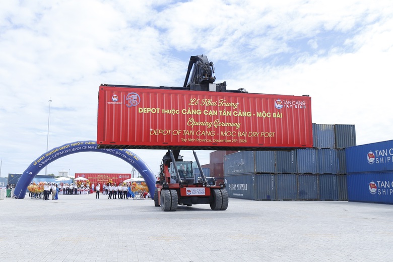 Khai trương depot tại khu vực cửa khẩu quốc tế Mộc B&agrave;i- Ảnh 1.