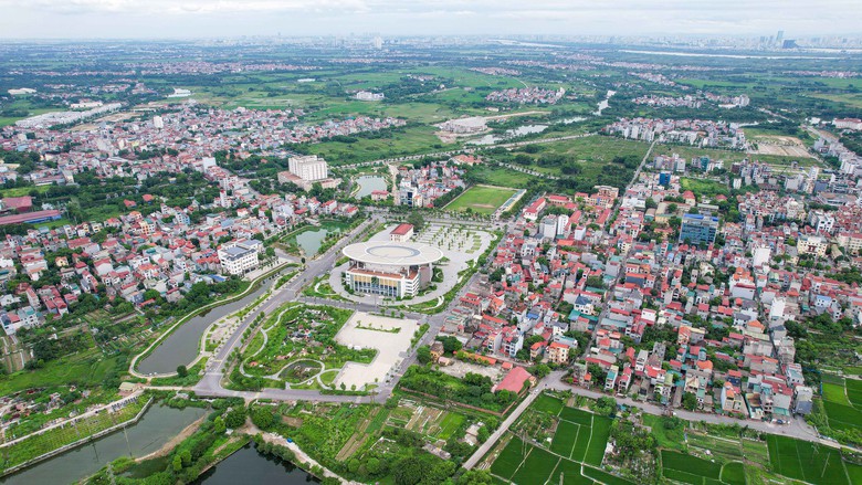 H&agrave; Nội xem x&eacute;t tiến độ l&ecirc;n quận của 4 huyện trong năm 2025- Ảnh 1.