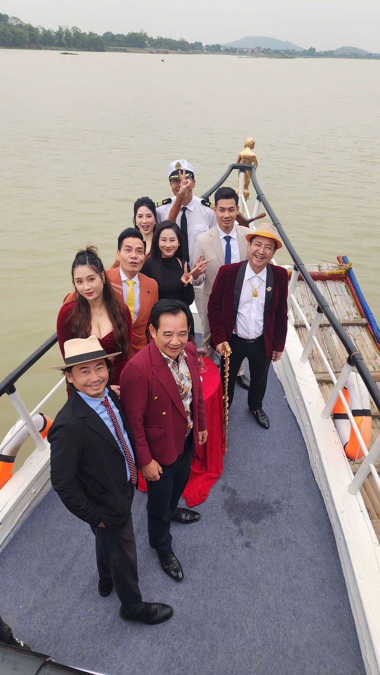 Đạo diễn B&igrave;nh Trọng từ chối tiền tỷ khi l&agrave;m phim h&agrave;i Tết "Đại gia ch&acirc;n đất" 15- Ảnh 1.