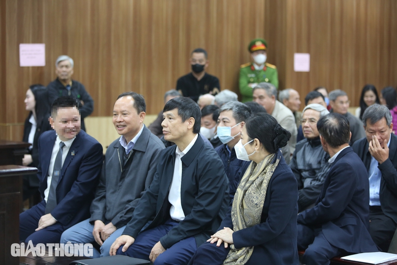 H&ocirc;m nay x&eacute;t xử cựu B&iacute; thư Thanh H&oacute;a Trịnh Văn Chiến- Ảnh 1.