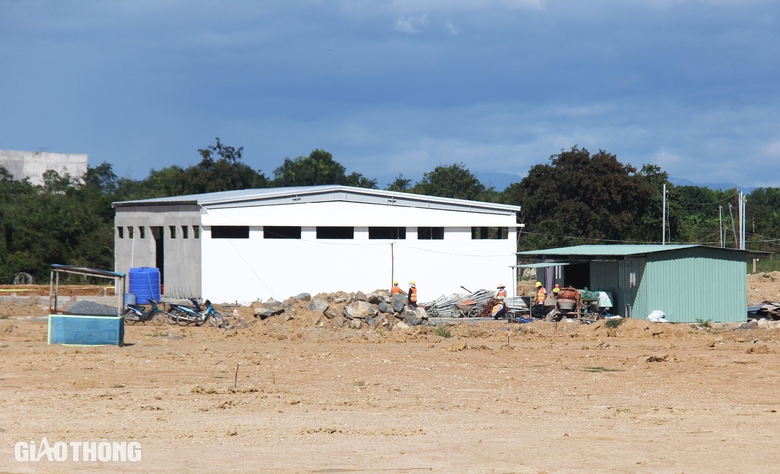 To&agrave;n cảnh trạm dừng nghỉ cao tốc Vĩnh Hảo - Phan Thiết sau 4 th&aacute;ng khởi c&ocirc;ng- Ảnh 7.