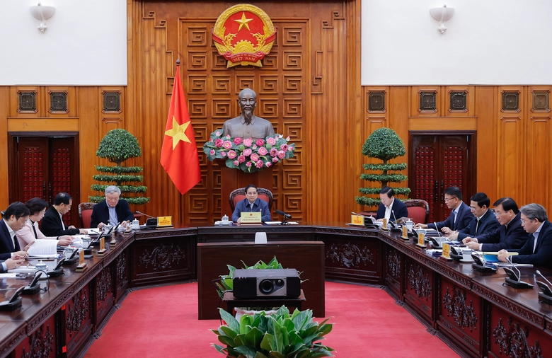 Thủ tướng: Tr&igrave;nh Bộ Ch&iacute;nh trị để sớm ban h&agrave;nh chế độ, ch&iacute;nh s&aacute;ch khi sắp xếp bộ m&aacute;y- Ảnh 2.