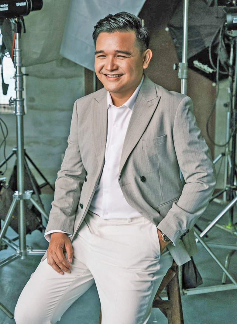 Đạo diễn Võ Thanh Hòa: Tôi làm “Kính vạn hoa” không vì tiền- Ảnh 3. Đạo diễn Võ Thanh Hòa: Tôi làm “Kính vạn hoa” không vì tiền- Ảnh 3.