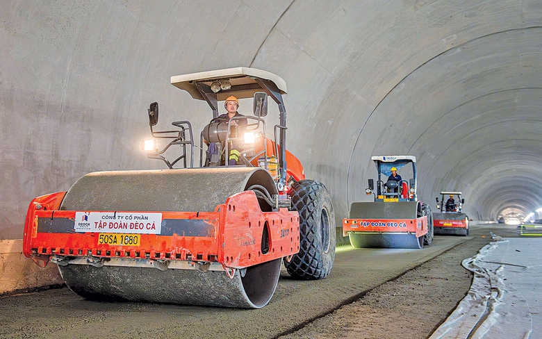 Dồn sức đưa cao tốc Quảng Ng&atilde;i - Ho&agrave;i Nhơn về đ&iacute;ch sớm