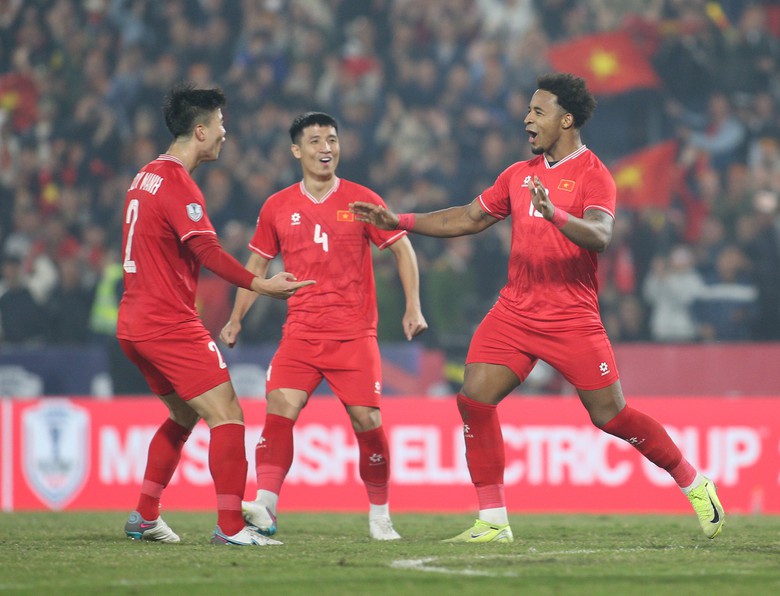 B&aacute;o Trung Quốc kinh ngạc v&igrave; c&aacute;ch tuyển Việt Nam v&agrave;o chung kết AFF Cup 2024- Ảnh 1.
