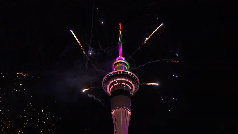 Những màn pháo hoa đầu tiên trên thế giới chào đón năm 2025- Ảnh 3. Những màn pháo hoa đầu tiên trên thế giới chào đón năm 2025- Ảnh 3.