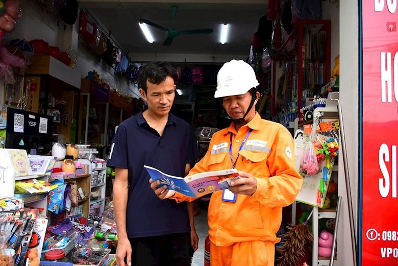 EVNHANOI n&acirc;ng cao hiệu quả cung ứng điện phục vụ to&agrave;n diện cho Thủ đ&ocirc;- Ảnh 2.