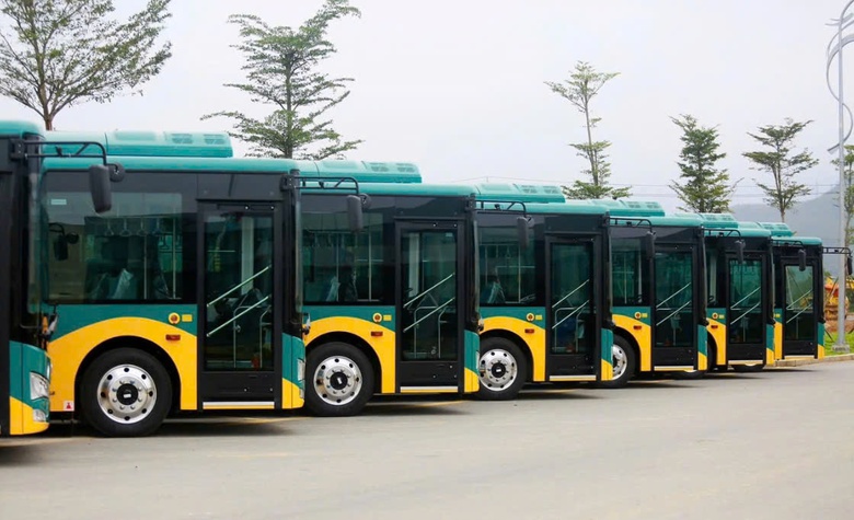 C&oacute; th&ecirc;m 150 xe bu&yacute;t điện chở kh&aacute;ch cho metro số 1 Bến Th&agrave;nh - Suối Ti&ecirc;n- Ảnh 2.