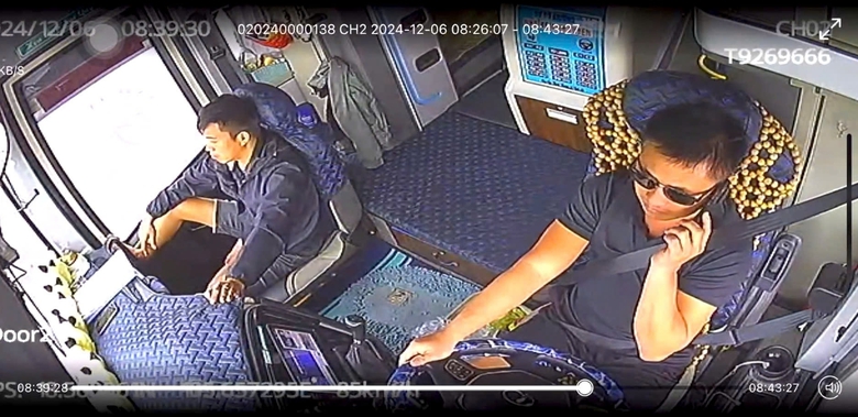 Nhiều tài xế bất ngờ khi CSGT dùng dữ liệu camera hành trình để xử phạt- Ảnh 1. Nhiều tài xế bất ngờ khi CSGT dùng dữ liệu camera hành trình để xử phạt- Ảnh 1.