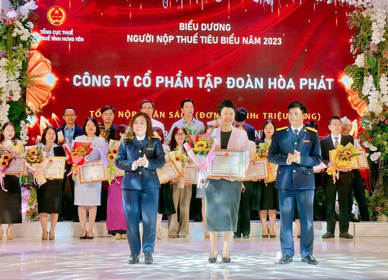 H&ograve;a Ph&aacute;t được tỉnh Hưng Y&ecirc;n tuy&ecirc;n dương người nộp thuế ti&ecirc;u biểu- Ảnh 1.