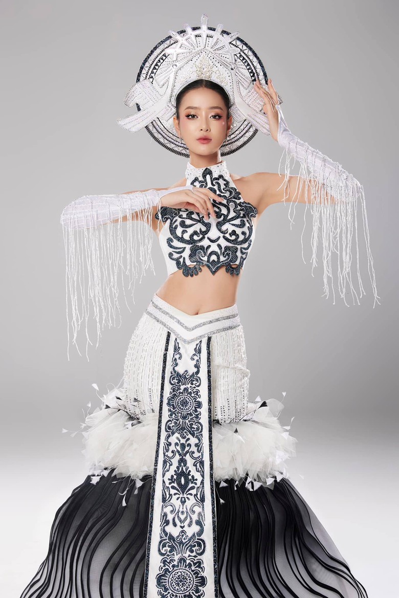 &Aacute; hậu B&ugrave;i Kh&aacute;nh Linh tr&igrave;nh diễn &ldquo;Thi&ecirc;n Hạc&rdquo; tại National Costume Miss Intercontinental 202- Ảnh 3.