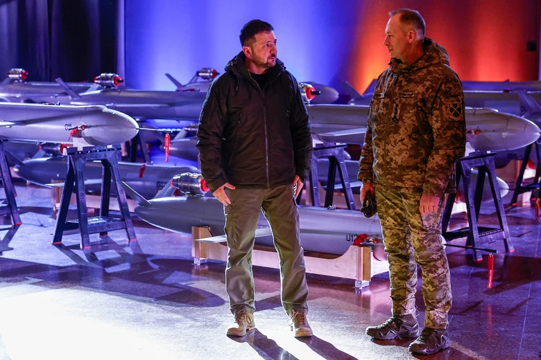 Ukraine ra mắt vũ kh&iacute; mang t&ecirc;n "địa ngục" với tầm bắn gấp đ&ocirc;i ATACMS của Mỹ- Ảnh 1.