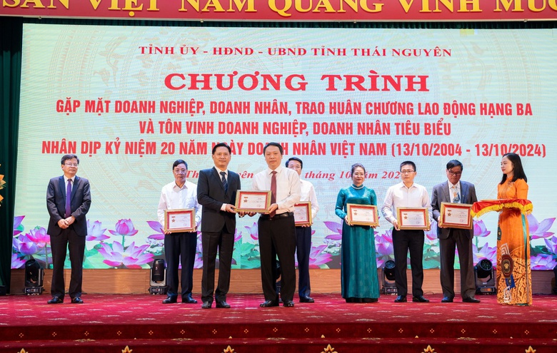 C&ocirc;ng ty H&agrave; Lan: 21 năm ki&ecirc;n định - đổi mới - vươn tầm- Ảnh 5.