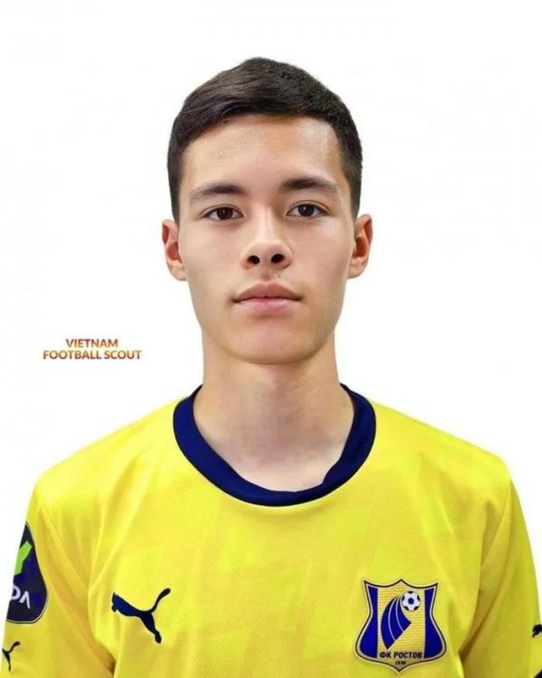 Sao Việt kiều 18 tuổi vừa k&yacute; hợp đồng với CLB ch&acirc;u &Acirc;u đủ điều kiện kho&aacute;c &aacute;o tuyển Việt Nam- Ảnh 1.