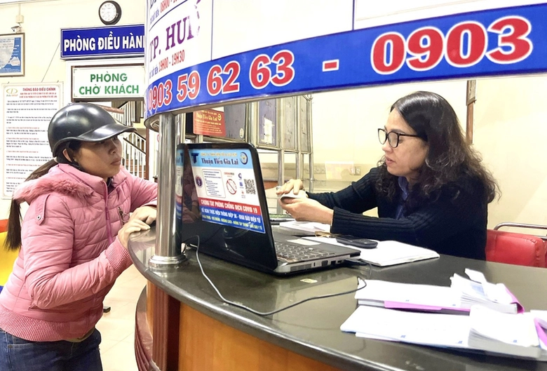 Gia Lai: Phụ thu gi&aacute; v&eacute; vận tải h&agrave;nh kh&aacute;ch dịp Tết tăng từ 40 - 60%- Ảnh 1.