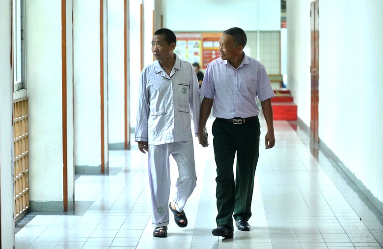 Ước nguyện của nạn nh&acirc;n sống s&oacute;t vụ ch&aacute;y chung cư mini- Ảnh 1.