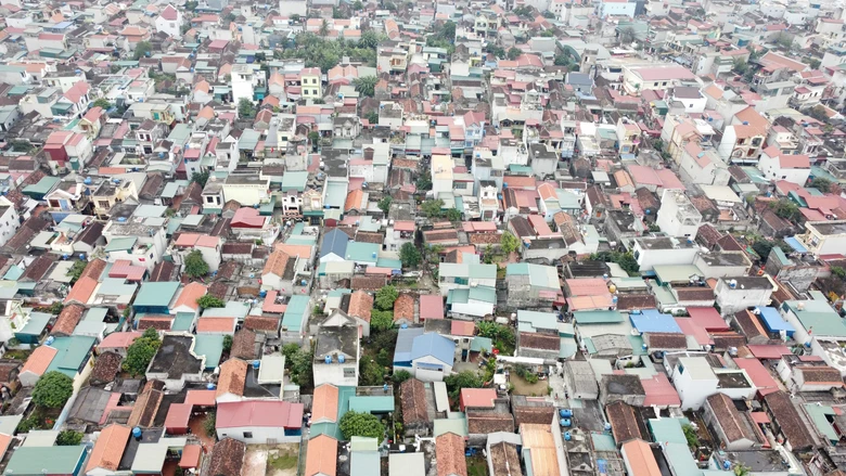 L&agrave;ng đ&ocirc;ng d&acirc;n nhất nước v&agrave; tục lệ ăn Tết k&eacute;o d&agrave;i gần cả th&aacute;ng- Ảnh 4.