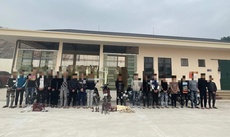 Ph&uacute; Thọ: Bắt giữ nh&oacute;m đối tượng tấn c&ocirc;ng người đi đường khiến một người tử vong- Ảnh 1.