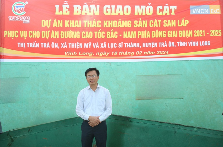 Vĩnh Long bàn giao thêm 3 mỏ cát cho cao tốc Cần Thơ- Cà Mau- Ảnh 3. Vĩnh Long bàn giao thêm 3 mỏ cát cho cao tốc Cần Thơ- Cà Mau- Ảnh 3.