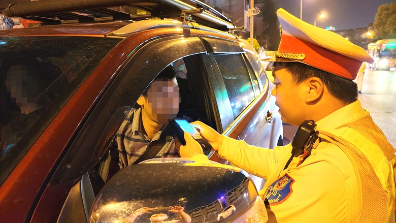 Trường hợp n&agrave;o được miễn, giảm tiền phạt vi phạm nồng độ cồn?- Ảnh 1.