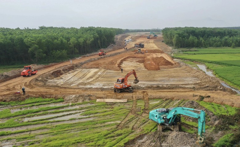 Sớm gỡ n&uacute;t thắt chuyển mục đ&iacute;ch sử dụng rừng phục vụ thi c&ocirc;ng cao tốc Bắc - Nam- Ảnh 1.