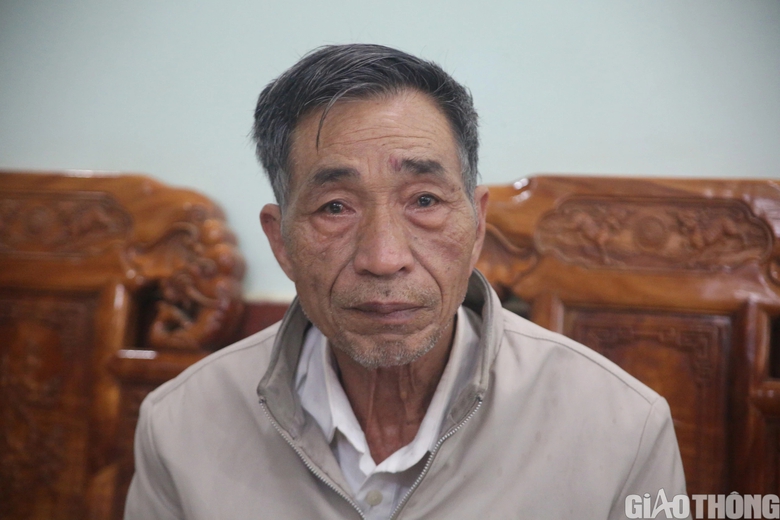 Tai nạn khiến 3 mẹ con tử vong trên cao tốc: Bọn trẻ về không kịp ngày đi học- Ảnh 2. Tai nạn khiến 3 mẹ con tử vong trên cao tốc: Bọn trẻ về không kịp ngày đi học- Ảnh 2.