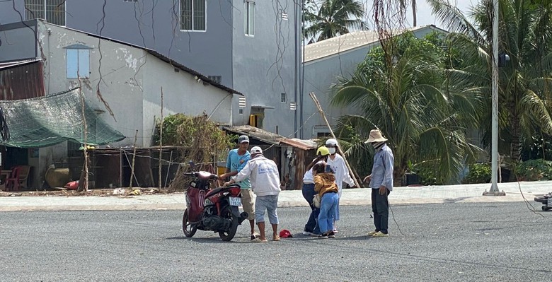 Nhiều khu vực tiềm ẩn nguy cơ tai nạn ở S&oacute;c Trăng- Ảnh 1.