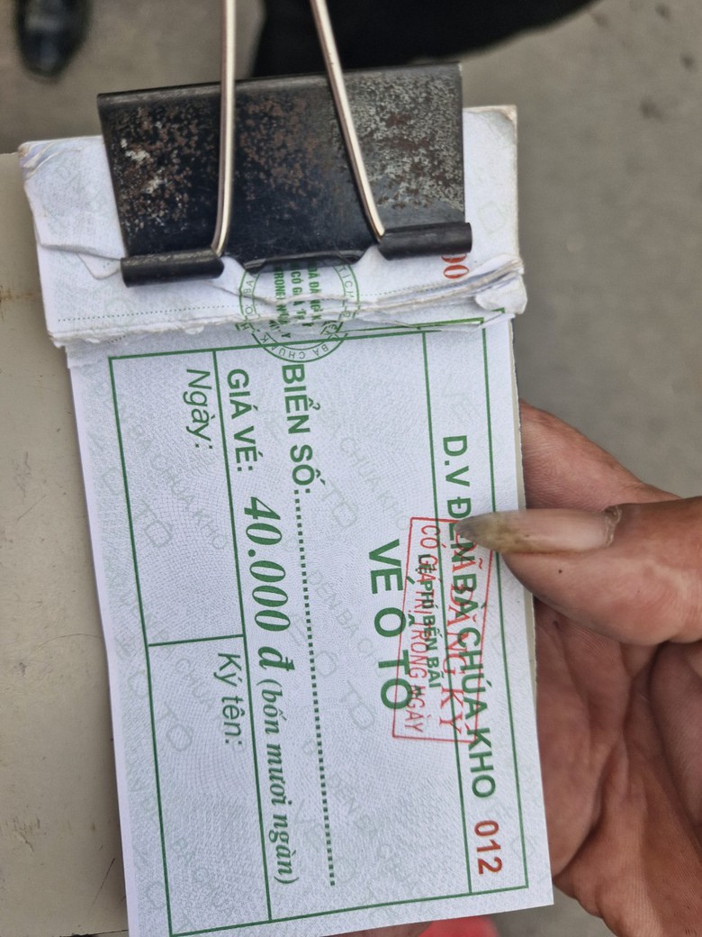 Trục lợi nhờ Trục lợi nhờ