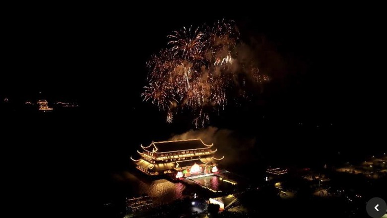 Ngh&igrave;n người chen ch&acirc;n dự khai hội ch&ugrave;a Tam Ch&uacute;c- Ảnh 8.
