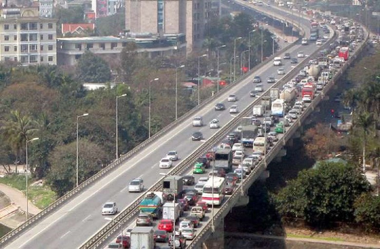 Xe đầu k&eacute;o vi phạm tốc độ hơn 1.000 lần trong một th&aacute;ng- Ảnh 1.