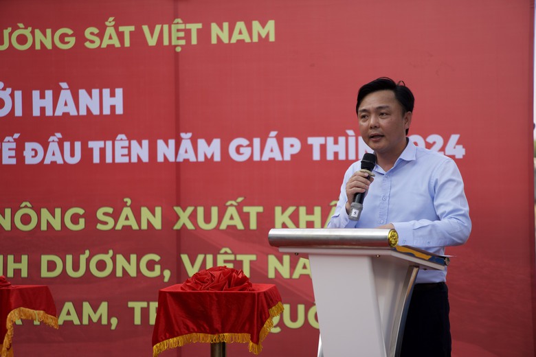 Khởi h&agrave;nh chuyến t&agrave;u container đầu năm đưa h&agrave;ng từ ga S&oacute;ng Thần đi Trung Quốc- Ảnh 6.