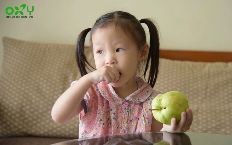 Loại quả c&oacute; lượng vitamin C cao hơn cam, người mắc bệnh n&agrave;y chớ dại ăn- Ảnh 2.