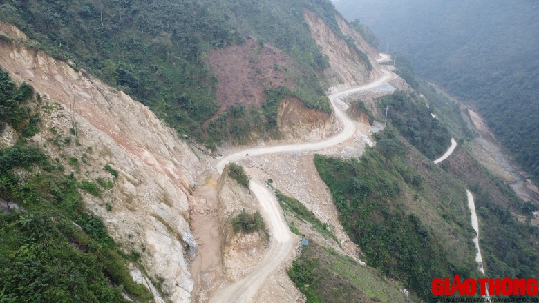 H&agrave; Giang: Tỉnh lộ 1.500 tỷ đồng c&oacute; về đ&iacute;ch đ&uacute;ng hẹn?- Ảnh 1.