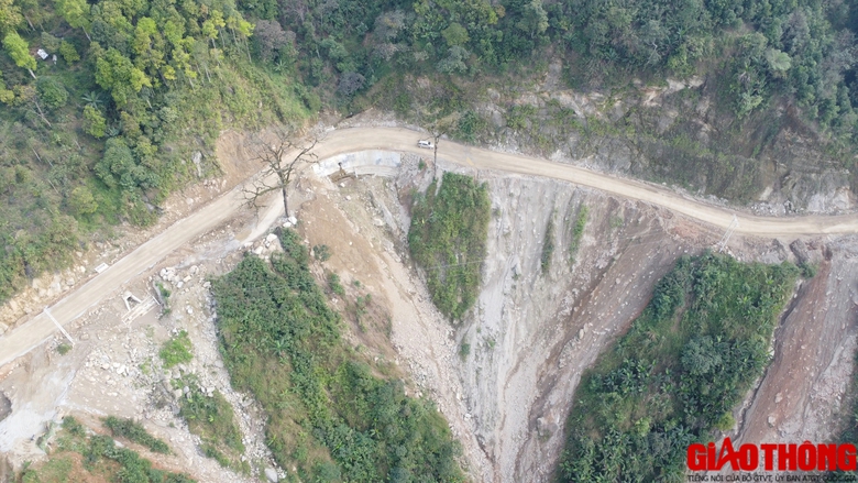 H&agrave; Giang: Tỉnh lộ 1.500 tỷ đồng c&oacute; về đ&iacute;ch đ&uacute;ng hẹn?- Ảnh 10.