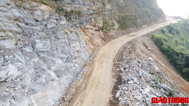 H&agrave; Giang: Tỉnh lộ 1.500 tỷ đồng c&oacute; về đ&iacute;ch đ&uacute;ng hẹn?- Ảnh 12.