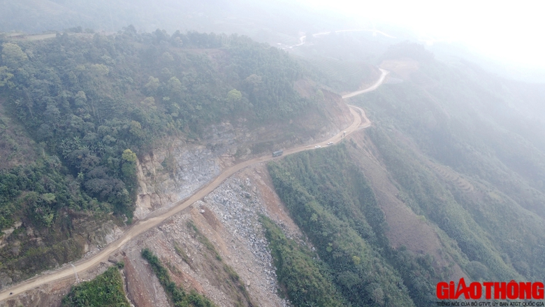 H&agrave; Giang: Tỉnh lộ 1.500 tỷ đồng c&oacute; về đ&iacute;ch đ&uacute;ng hẹn?- Ảnh 19.