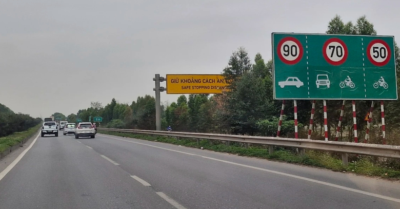 C&aacute;ch n&agrave;o để kh&ocirc;ng phạm lỗi khi gặp xe 