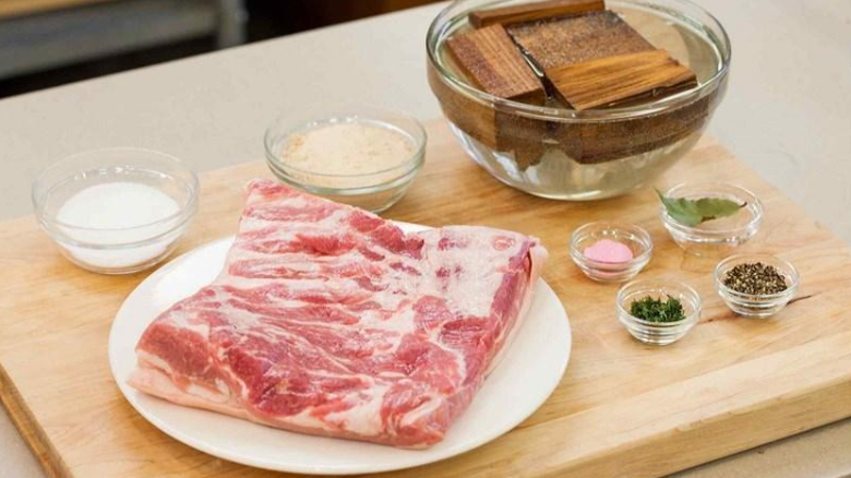 Thịt lợn bảo quản bao l&acirc;u trong tủ lạnh th&igrave; 