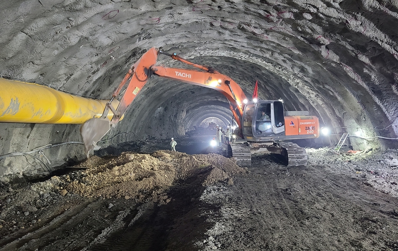 Đua tiến độ giải ng&acirc;n vốn giao th&ocirc;ng từ đầu năm- Ảnh 2.