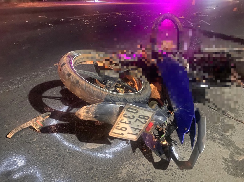 Kon Tum: Va chạm &ocirc; t&ocirc; con, 2 thanh thiếu ni&ecirc;n tử vong tại chỗ- Ảnh 1.