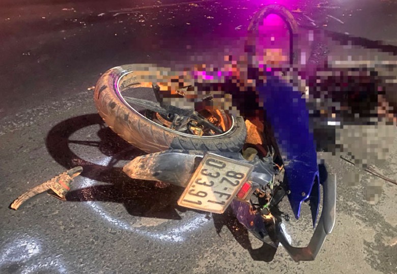 Hiện trường vụ TNGT. Hiện trường vụ TNGT.