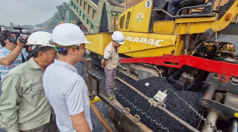 Tăng tốc thi công đường liên kết vùng tại Thái Nguyên- Ảnh 3. Tăng tốc thi công đường liên kết vùng tại Thái Nguyên- Ảnh 3.