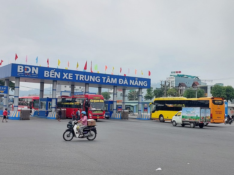 Đà Nẵng điểm danh từng đơn vị kinh doanh vận tải, chống thất thu thuế- Ảnh 1. Đà Nẵng điểm danh từng đơn vị kinh doanh vận tải, chống thất thu thuế- Ảnh 1.