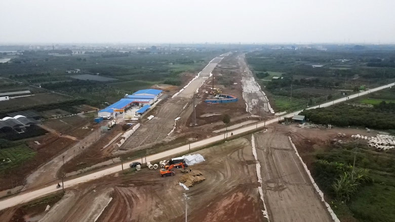 Dự &aacute;n đường song h&agrave;nh V&agrave;nh đai 4 qua Hưng Y&ecirc;n đang thi c&ocirc;ng ra sao?- Ảnh 1.