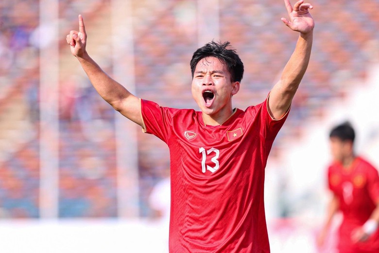Ph&aacute;t hiện của HLV Troussier bỗng dưng &ldquo;mất t&iacute;ch&rdquo; ở V-League- Ảnh 1.