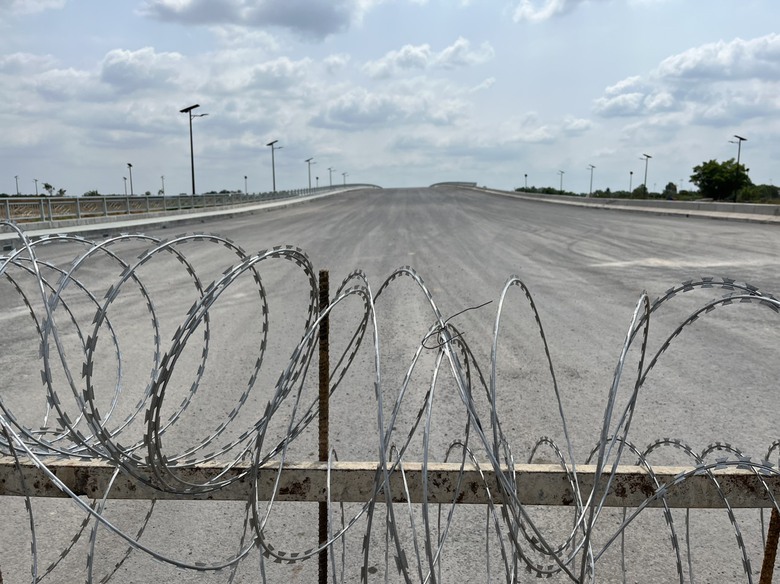 Đồng Nai: Gấp rút đầu tư hương lộ 2 để khai thác cầu Vàm Cái Sứt- Ảnh 3. Đồng Nai: Gấp rút đầu tư hương lộ 2 để khai thác cầu Vàm Cái Sứt- Ảnh 3.