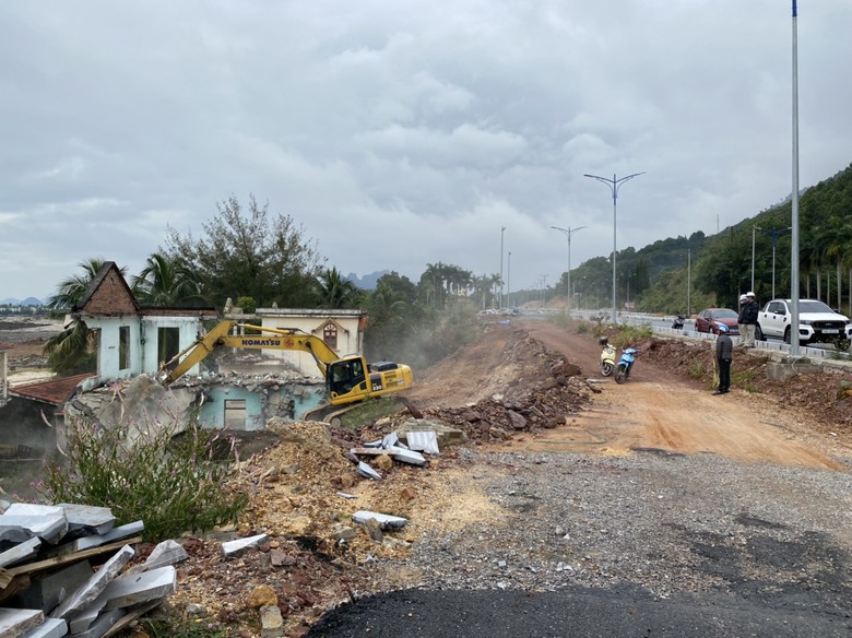 V&igrave; sao loạt dự &aacute;n giao th&ocirc;ng trọng điểm ở Quảng Ninh 