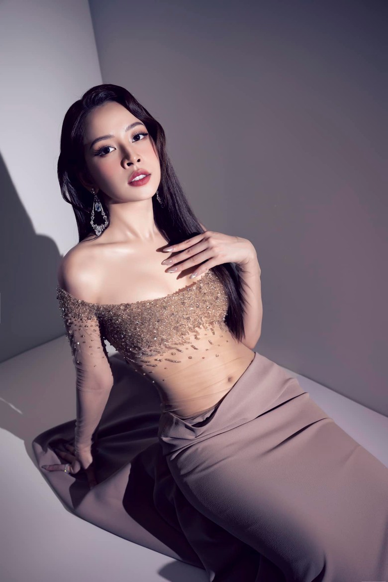 Chi Pu trình diễn Chi Pu trình diễn